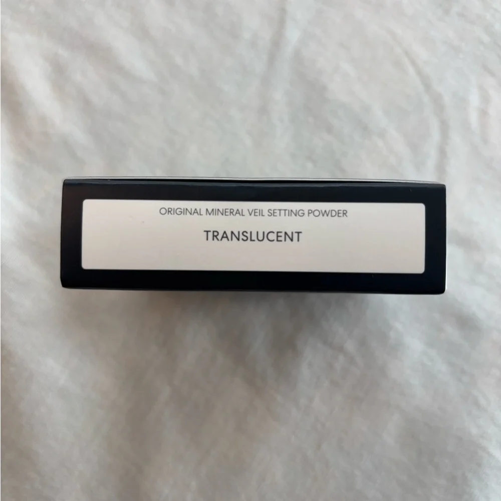 bareMinerals Clean Finish Setting Powder - Picture 3 of 3